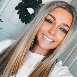 Meet your Posher, Aleah